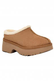 UGG New heights cozy clog