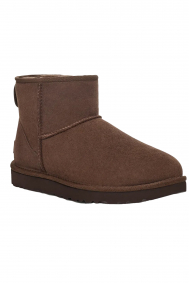 UGG W Classic mini 11