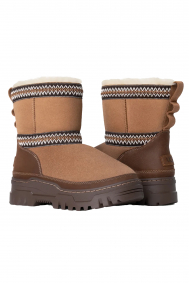 UGG Classic mini trailgazer