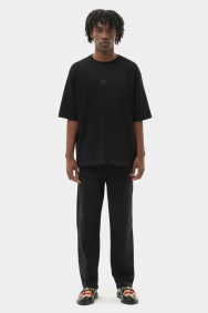 Filling Pieces t-shirt-boxy-embroidered-bla