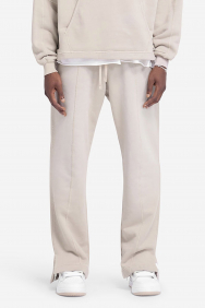 Represent step-hem-sweatpants